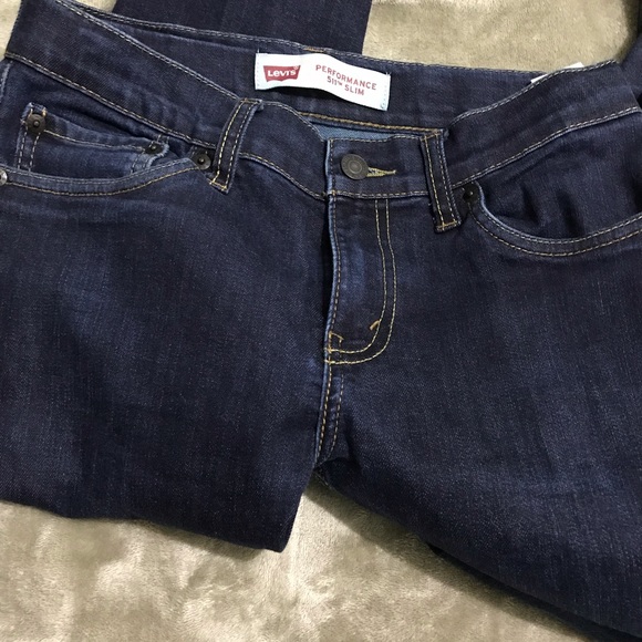 Levi’s Dark Wash Jeans - Picture 5 of 8